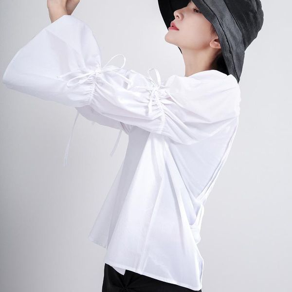 ruffle blouse 2021 autumn korean non-mainstream design elegant flare sleeve shirt female fashion clothing women's blouses & shirts, White
ruffle blouse 2021 autumn korean non-mainstream design elegant flare sleeve shirt female fashion clothing women's blouses & shirts, White