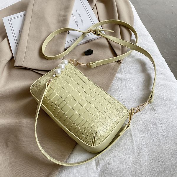 beading solid color pu leather baguette underarm crossbody bag for women 2021 summer lady shoulder handbags and purses l003
beading solid color pu leather baguette underarm crossbody bag for women 2021 summer lady shoulder handbags and purses l003