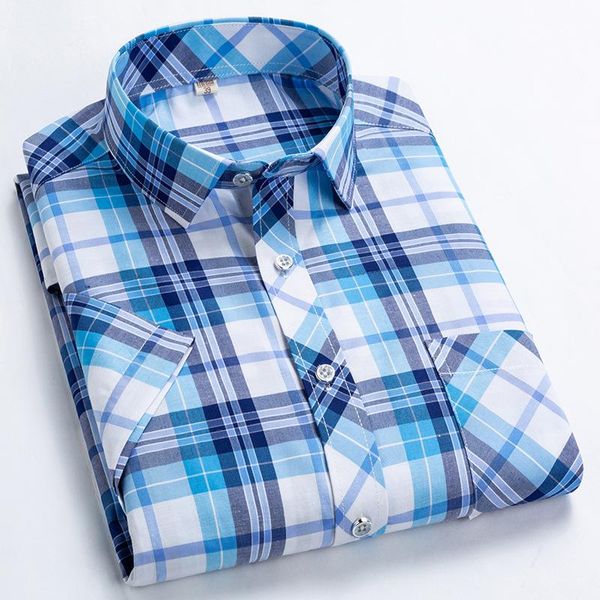business casual men's plaid short sleeve shirt middle-aged and young large half coat jackets, Black;brown
business casual men's plaid short sleeve shirt middle-aged and young large half coat jackets, Black;brown