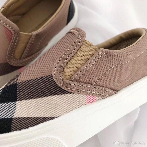 children canvas for girls kids shoes boys sneakers breathable 2019 new autumn spring baby shoe 2-9 years old, Black;red
children canvas for girls kids shoes boys sneakers breathable 2019 new autumn spring baby shoe 2-9 years old, Black;red