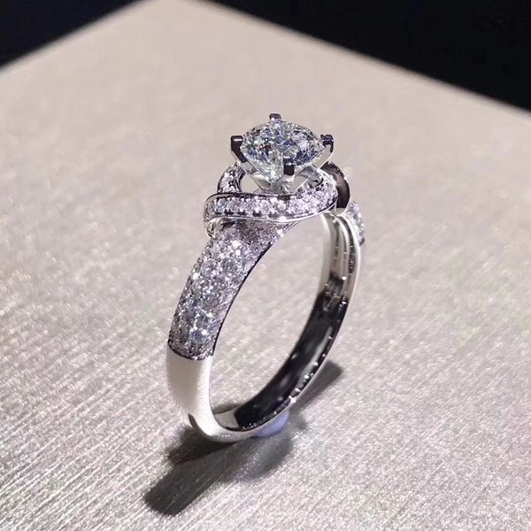flower rose vintage female ring artificial diamond inlaid imitation moissanite wedding ring, Silver
flower rose vintage female ring artificial diamond inlaid imitation moissanite wedding ring, Silver