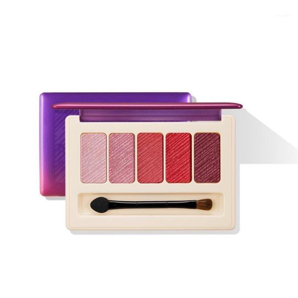 high gloss, easy to apply eyeshadow waterproof and sweat-proof the palette is thin smooth1
high gloss, easy to apply eyeshadow waterproof and sweat-proof the palette is thin smooth1