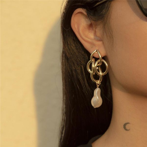 baroque imitation freshwater pearl irregular hollow earrings for women metal geometric wedding party stud jewelry dangle & chandelier, Silver
baroque imitation freshwater pearl irregular hollow earrings for women metal geometric wedding party stud jewelry dangle & chandelier, Silver