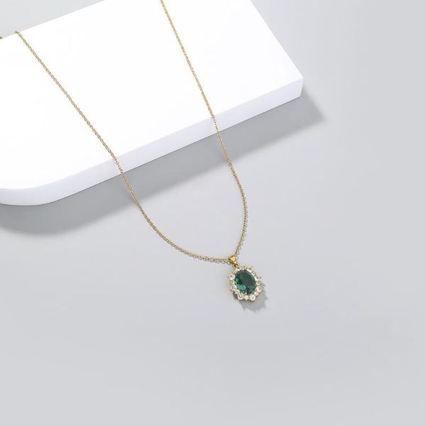 chains european and american luxury high fashion copper alloy simplified oval crystal zircon sunflower pendant necklace, Silver
chains european and american luxury high fashion copper alloy simplified oval crystal zircon sunflower pendant necklace, Silver
