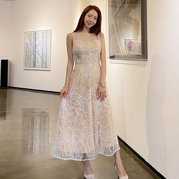 summer elegant sleeveless long womens dresses o neck embroidery sequins mesh korean office chic slim vestidos, Black;gray
summer elegant sleeveless long womens dresses o neck embroidery sequins mesh korean office chic slim vestidos, Black;gray