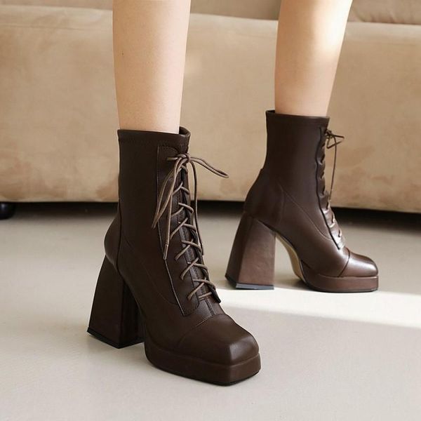 boots 2021 spring and autumn korean style elegant square heel (10cm) waterproof platform increased 5605, Black
boots 2021 spring and autumn korean style elegant square heel (10cm) waterproof platform increased 5605, Black