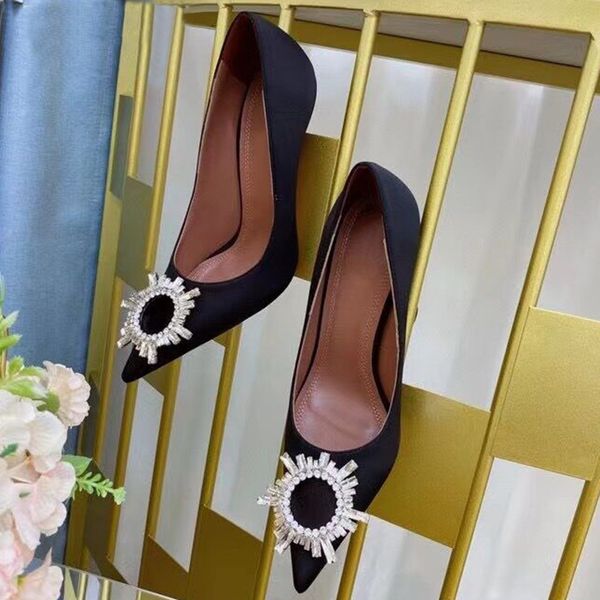 luxury designer fashion dress shoes shine transparent diamond crystal buckle fine tip cap toe party 9.5cm heels us size 4-11 women shoe with, Black
luxury designer fashion dress shoes shine transparent diamond crystal buckle fine tip cap toe party 9.5cm heels us size 4-11 women shoe with, Black