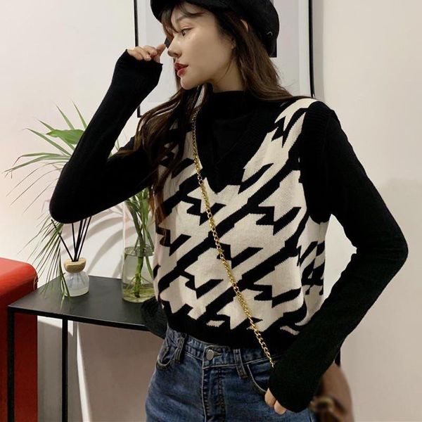 selling fashion knitted vest jacket outer base solid color spring and autumn sweater wear women women's vests, Black;white
selling fashion knitted vest jacket outer base solid color spring and autumn sweater wear women women's vests, Black;white