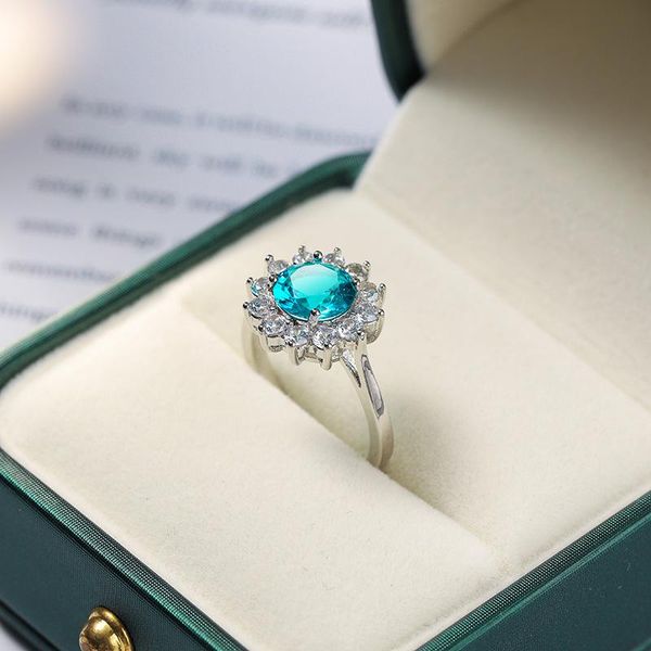 wedding rings fashion lady ring jewelry trend temperament inlay with blue zircon charm engagement gifts, Slivery;golden
wedding rings fashion lady ring jewelry trend temperament inlay with blue zircon charm engagement gifts, Slivery;golden