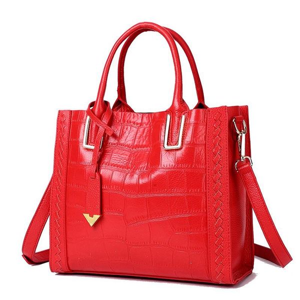 duffel bags classic crocodile pattern ladies leather fashion trend soft bag european and american travel business daily shoulder
duffel bags classic crocodile pattern ladies leather fashion trend soft bag european and american travel business daily shoulder