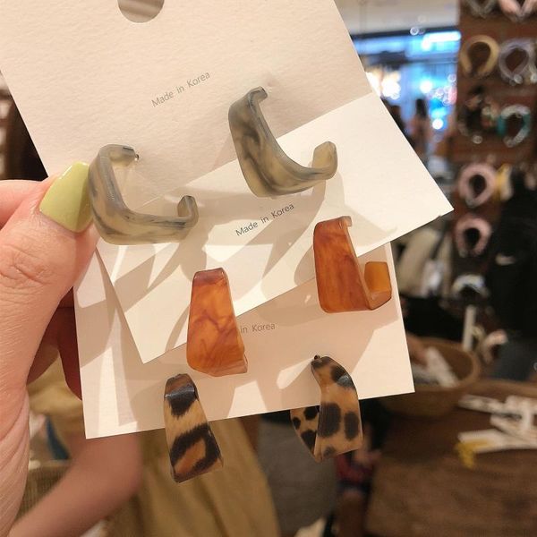south korea geometric acrylic earring female temperament contracted fashion jewelry gifts stud, Golden;silver
south korea geometric acrylic earring female temperament contracted fashion jewelry gifts stud, Golden;silver