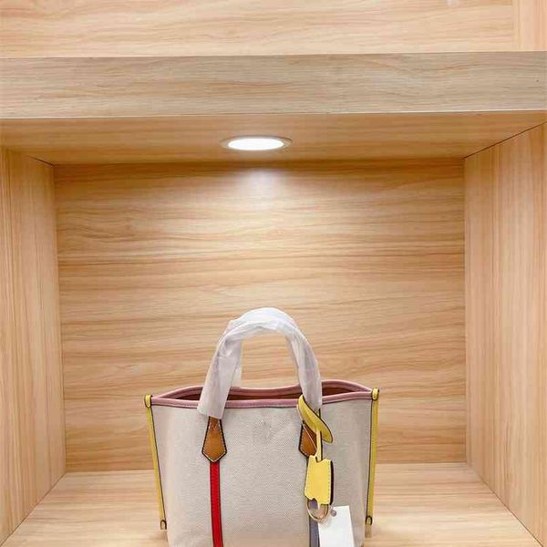 outlet bruchtorys color matching fashion canvas bag side one shoulder portable messenger high version women's luxuryss designerss yw 4a 
outlet bruchtorys color matching fashion canvas bag side one shoulder portable messenger high version women's luxuryss designerss yw 4a