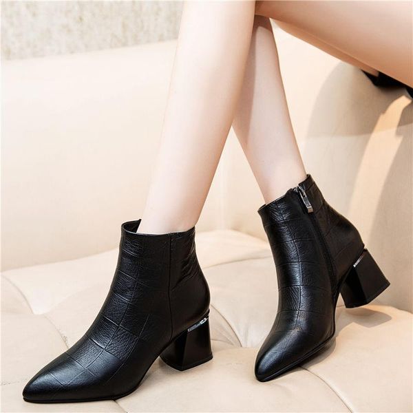 boots fashion women casual leather low high heels spring autumn shoes pointed toe rubber ankle black zapatos mujer c482
boots fashion women casual leather low high heels spring autumn shoes pointed toe rubber ankle black zapatos mujer c482