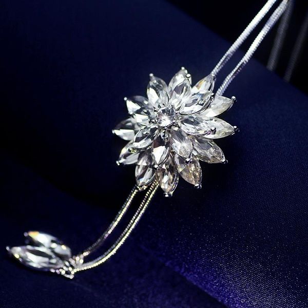 zircon snowflake long necklace for women sweater chain fashion fine crystal rhinestone flower pendant necklaces adjusted, Silver
zircon snowflake long necklace for women sweater chain fashion fine crystal rhinestone flower pendant necklaces adjusted, Silver