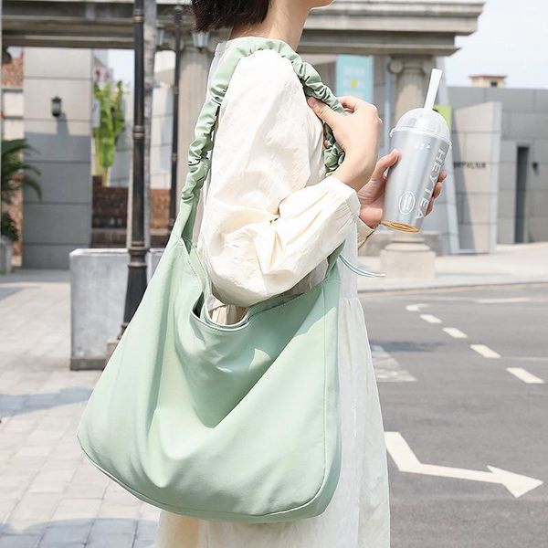 evening bags large-capacity canvas bag casual drawstring solid color shoulder net celebrity fashion fold messenger woman
evening bags large-capacity canvas bag casual drawstring solid color shoulder net celebrity fashion fold messenger woman