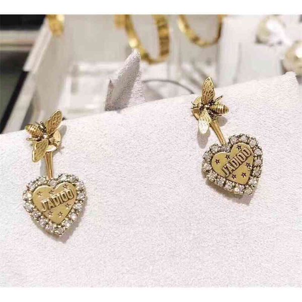 70% off outlet online 2021 new stud love inlaid diamond bee personality fashion ear ornament female, Silver
70% off outlet online 2021 new stud love inlaid diamond bee personality fashion ear ornament female, Silver