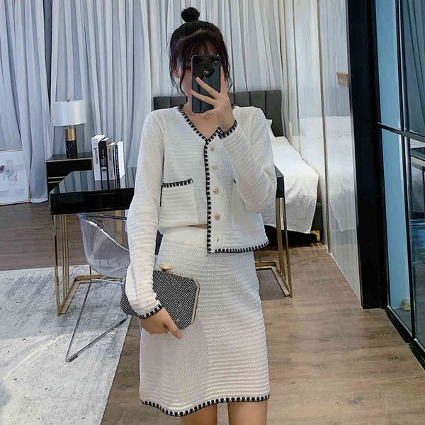skirt autumn mesh set of two elegant outfits women single-breasted with long sleeves crocheted short coat sscx, Black
skirt autumn mesh set of two elegant outfits women single-breasted with long sleeves crocheted short coat sscx, Black
