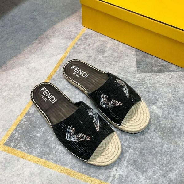 2021 new men shoes trend versatile fashion casual slippers imported leather upper leather sole rubber sole, Black
2021 new men shoes trend versatile fashion casual slippers imported leather upper leather sole rubber sole, Black