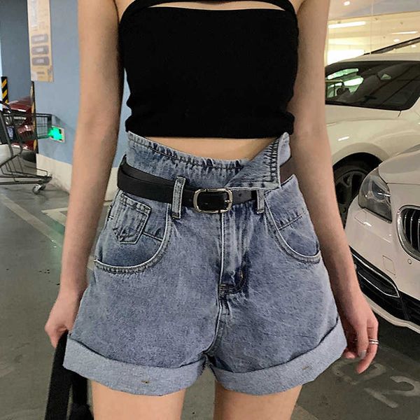 women's denim shorts classic vintage high waist blue wide leg female casual summer ladies shorts jeans female 210527
women's denim shorts classic vintage high waist blue wide leg female casual summer ladies shorts jeans female 210527