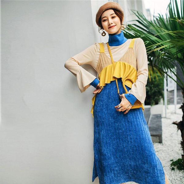 women's two piece pants 2021 spring casual knitting sets women ruffles blue dress and sweater autumn, White
women's two piece pants 2021 spring casual knitting sets women ruffles blue dress and sweater autumn, White