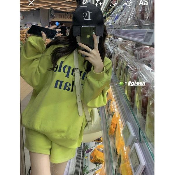 women's tracksuits green round-neck sweater loose korean style spring and autumn 2021 design sense salt kio, Gray
women's tracksuits green round-neck sweater loose korean style spring and autumn 2021 design sense salt kio, Gray