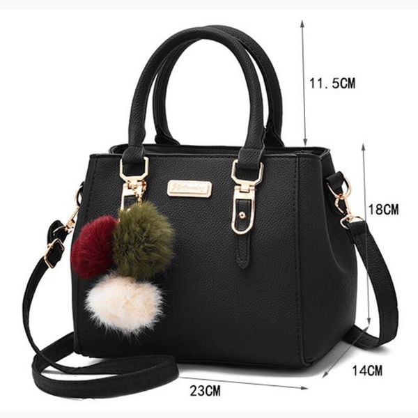 fashionable female travel handbag with large volume pu fur decoration duffel bags
fashionable female travel handbag with large volume pu fur decoration duffel bags