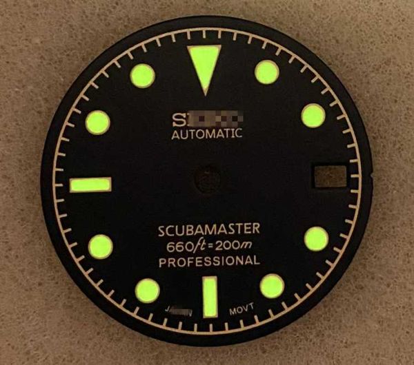 repair tools & kits 28.5mm green luminous watch dial with s logo for nh35/4r36 movement with/no date
repair tools & kits 28.5mm green luminous watch dial with s logo for nh35/4r36 movement with/no date