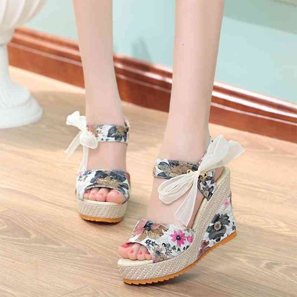 slippers ins lace leisure women wedges heeled shoes summer sandals party platform high heels woman 4ksm, Black
slippers ins lace leisure women wedges heeled shoes summer sandals party platform high heels woman 4ksm, Black