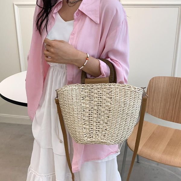 evening bags fashion beach straw shoulder bag women rattan bucket crossbody 2021 summer ladies wooden handle handbags
evening bags fashion beach straw shoulder bag women rattan bucket crossbody 2021 summer ladies wooden handle handbags
