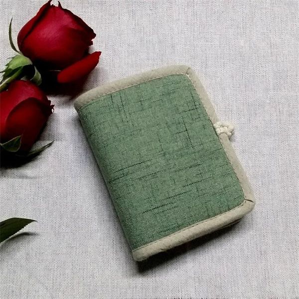 wallets classic retro style short two-fold linen wallet chinese printable lady portable buckle, Red;black
wallets classic retro style short two-fold linen wallet chinese printable lady portable buckle, Red;black