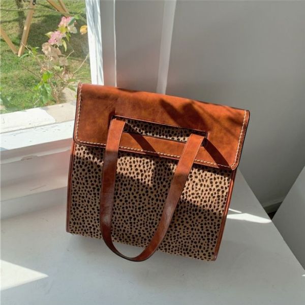 retro brown leopard pattern female handbags casual large capacity women underarm bag luxury leopard pattern ladies shoulder bags
retro brown leopard pattern female handbags casual large capacity women underarm bag luxury leopard pattern ladies shoulder bags