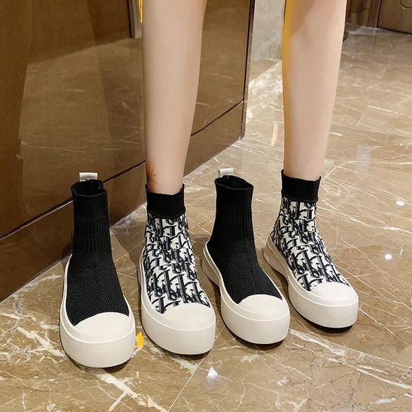 sock running shoes breathable mesh fashionable sports casual socks light rotating sole sneaker 35-40 2289, Black
sock running shoes breathable mesh fashionable sports casual socks light rotating sole sneaker 35-40 2289, Black