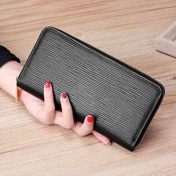 split leather daily clutch wallets men business purse card holder women phone coin bag elegant pouch, Red;black
split leather daily clutch wallets men business purse card holder women phone coin bag elegant pouch, Red;black