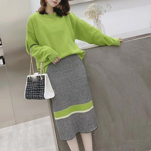 two piece dress 2021 autumn arrived women knitting sweater skirt suits bright color winter outfit 2pcs sets knitted, White
two piece dress 2021 autumn arrived women knitting sweater skirt suits bright color winter outfit 2pcs sets knitted, White