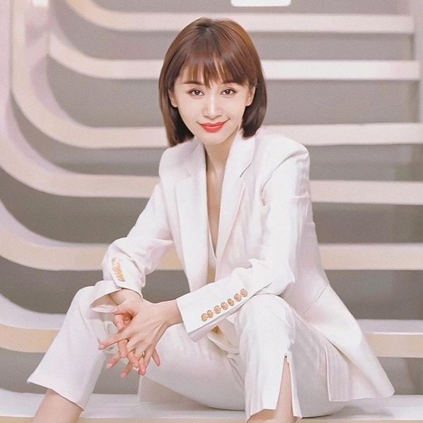 star wang ziwen same small fragrance white suit suit women's autumn fashion temperament three piece vest
star wang ziwen same small fragrance white suit suit women's autumn fashion temperament three piece vest