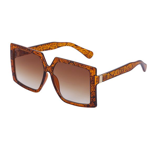 new fashion sunglasses for women oversized frame black square net red uv400 visor glasses trendy modern girl catwalk eyewear wholesale desig, White;black
new fashion sunglasses for women oversized frame black square net red uv400 visor glasses trendy modern girl catwalk eyewear wholesale desig, White;black
