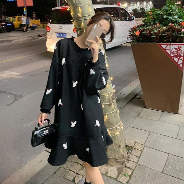 maternity dresses plus size long sleeve dress pregnant women's autumn/winter embroidery clothes long-sleeved woman, White 
maternity dresses plus size long sleeve dress pregnant women's autumn/winter embroidery clothes long-sleeved woman, White