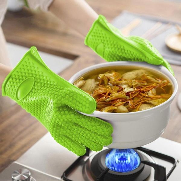 oven mitts and potholder set silicone heat resistant thickened gloves non-slip grip dishwasher safer pot holder mat 1 pack
oven mitts and potholder set silicone heat resistant thickened gloves non-slip grip dishwasher safer pot holder mat 1 pack