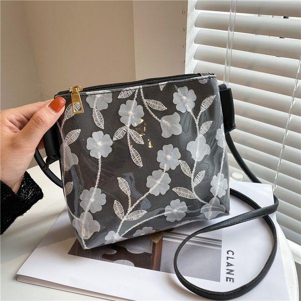 new 2021 small fairy bag shoulder lace square fashion flower fresh underarm female summer xritd
new 2021 small fairy bag shoulder lace square fashion flower fresh underarm female summer xritd