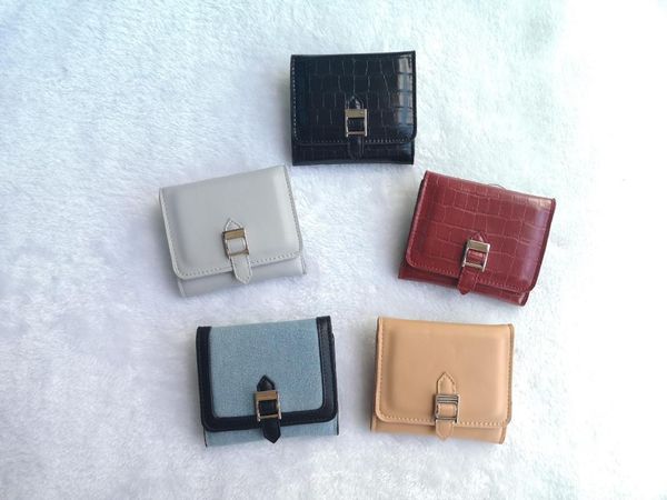 6-10770438 wallet with belt buckle simple and fashionable large-capacity wallets, Red;black
6-10770438 wallet with belt buckle simple and fashionable large-capacity wallets, Red;black