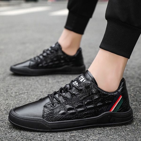 2021 New Men Leather Casual Shoes Designer Crocodile Print Fashion Lace-Up Flat Leisure Shoes Spring Summer Loafers, Black
2021 New Men Leather Casual Shoes Designer Crocodile Print Fashion Lace-Up Flat Leisure Shoes Spring Summer Loafers, Black