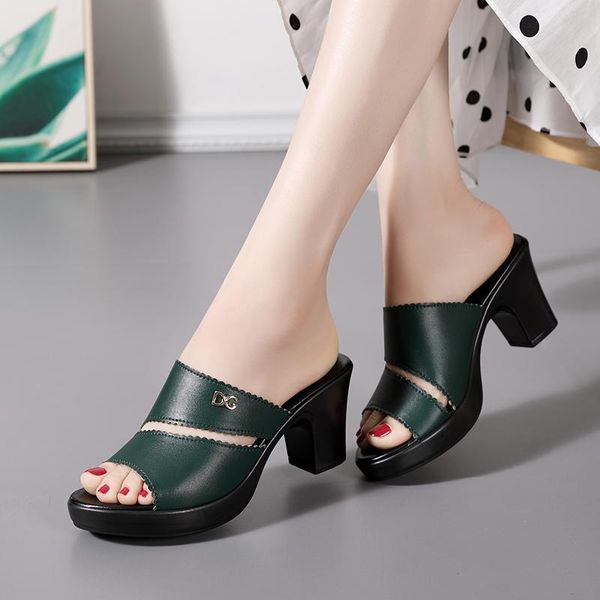 logoneone women's slippers sandals 2021 summer female shoes fashion .5cm high heels slides casual, Black
logoneone women's slippers sandals 2021 summer female shoes fashion .5cm high heels slides casual, Black