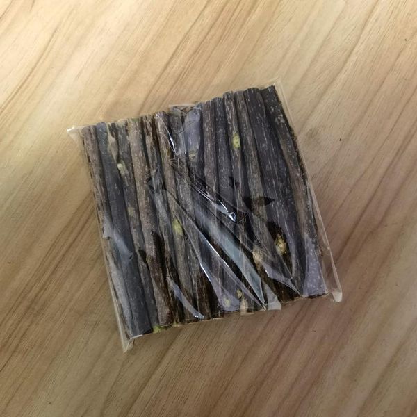 5-25pcs natural catnip pet cat molar toothpaste stick matatabi actinidia fruit silvervine sticks cleaning teeth toys
5-25pcs natural catnip pet cat molar toothpaste stick matatabi actinidia fruit silvervine sticks cleaning teeth toys