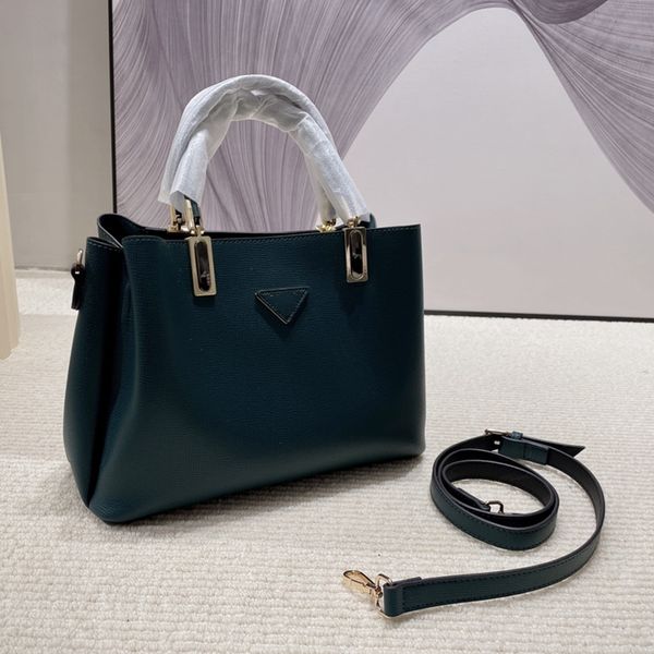 handbag tote designer shoulder bags ladies totes crossbody bag handbags fashion genuine leather evening party different styles with the orig
handbag tote designer shoulder bags ladies totes crossbody bag handbags fashion genuine leather evening party different styles with the orig