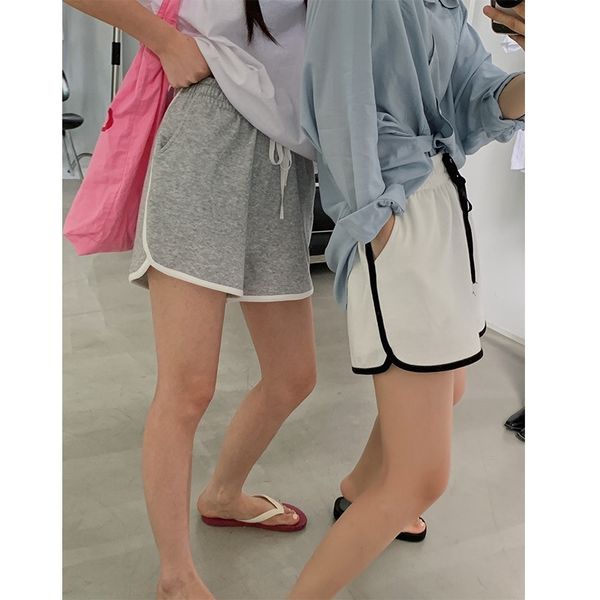 xiaozhai color contrast sports shorts 2021 new summer women's group elastic waist loose show thin casual pants, Black
xiaozhai color contrast sports shorts 2021 new summer women's group elastic waist loose show thin casual pants, Black