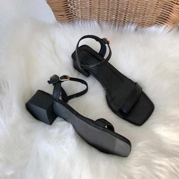 sandals 2021 european style open toe net red summer women's shoes thick heel with square head black women
sandals 2021 european style open toe net red summer women's shoes thick heel with square head black women