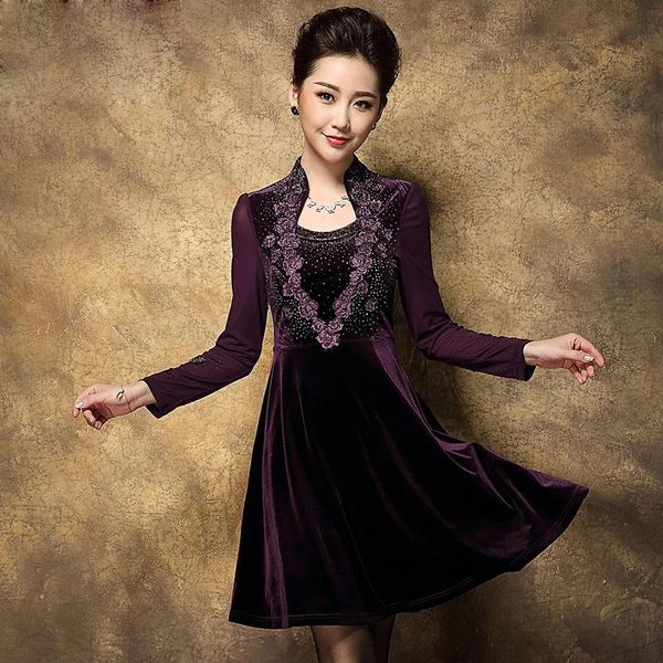 casual dresses dress luxury embroidery velour 2021 european vintage autumn winter loose long sleeve stand collar a-line xxxl s2200, Black;gray
casual dresses dress luxury embroidery velour 2021 european vintage autumn winter loose long sleeve stand collar a-line xxxl s2200, Black;gray