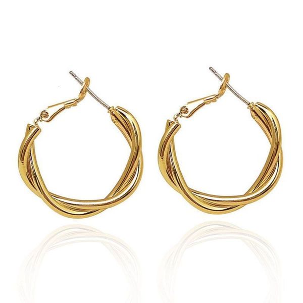 earrings ring to ring metal fashion cool korean temperament simple earrings, Golden
earrings ring to ring metal fashion cool korean temperament simple earrings, Golden