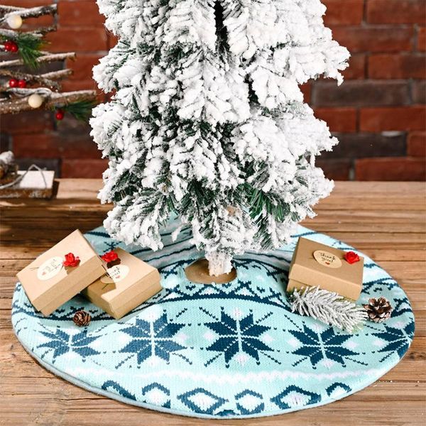 christmas decorations 1pc home tree skirts year decoration round skirt mini carpet festive decorative floor mat ornament
christmas decorations 1pc home tree skirts year decoration round skirt mini carpet festive decorative floor mat ornament