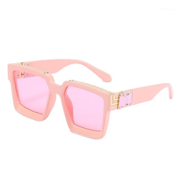sunglasses retro oversized square 2021 brand designer summer styles candy colors fashion luxury shades zonnebril dames uv400, White;black
sunglasses retro oversized square 2021 brand designer summer styles candy colors fashion luxury shades zonnebril dames uv400, White;black